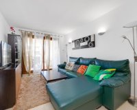 Resale - Apartamento - Punta Prima