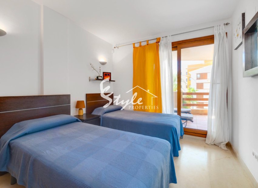 Resale - Apartamento - Punta Prima