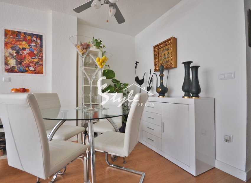 Resale - Apartamento - Punta Prima