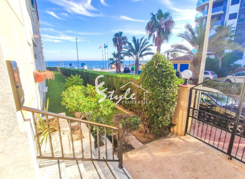 Resale - Apartamento - Punta Prima