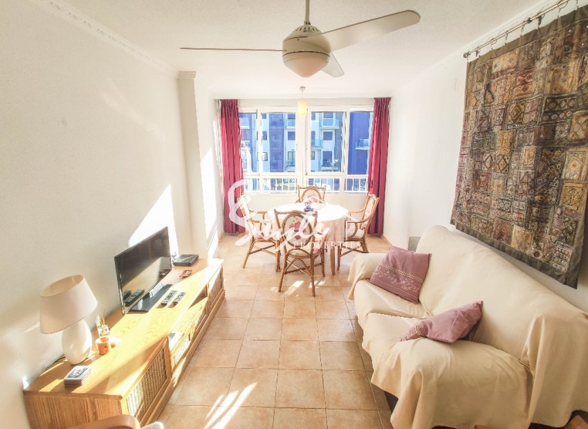 Resale - Apartamento - Punta Prima