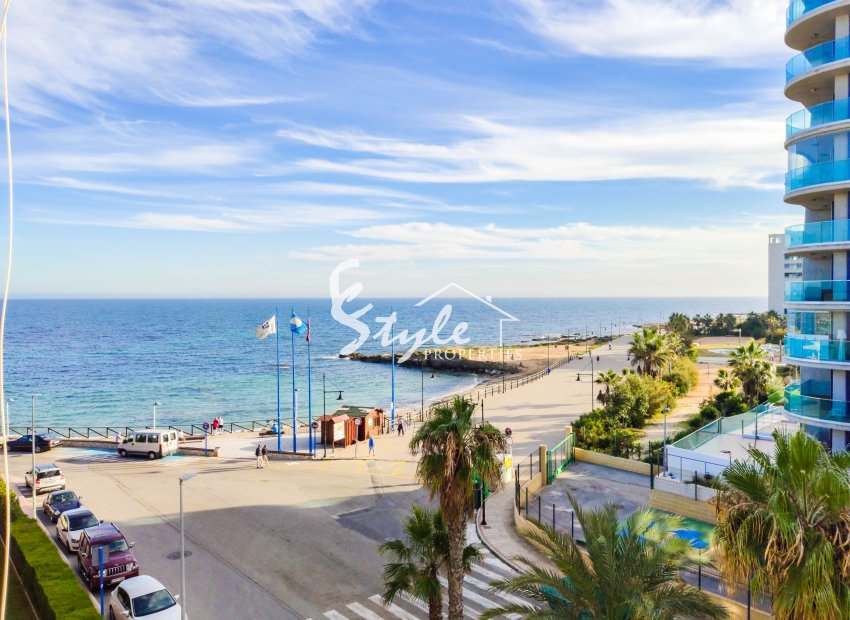 Resale - Apartamento - Punta Prima