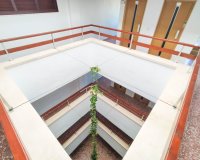 Resale - Apartamento - Punta Prima