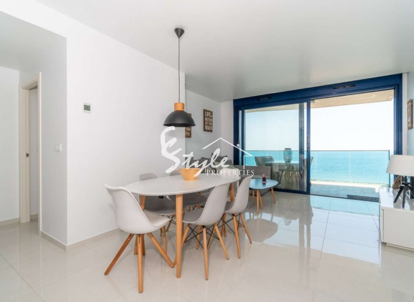Resale - Apartamento - Punta Prima
