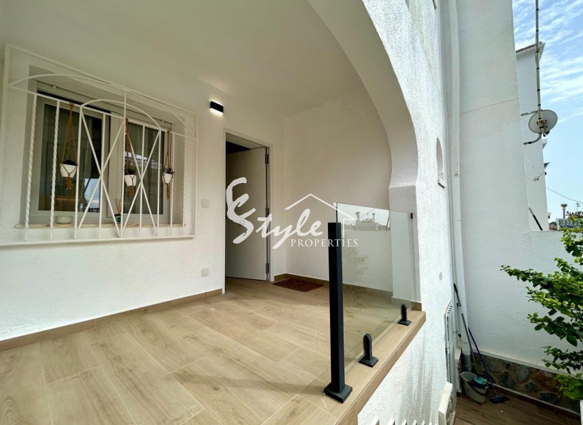 Resale - Apartamento - San Miguel De Salinas - Las filipinas