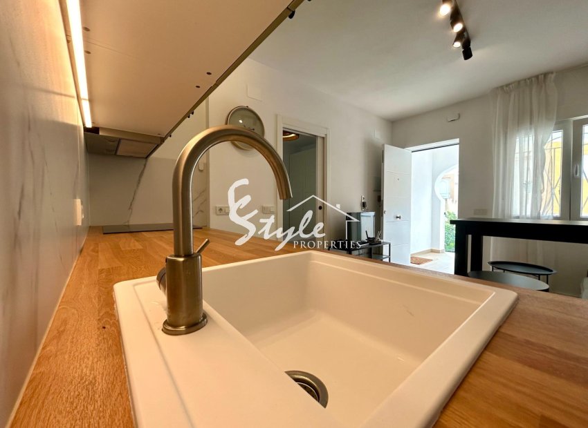 Resale - Apartamento - San Miguel De Salinas - Las filipinas