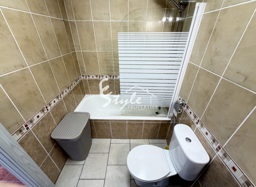 Resale - Apartamento - San Miguel De Salinas