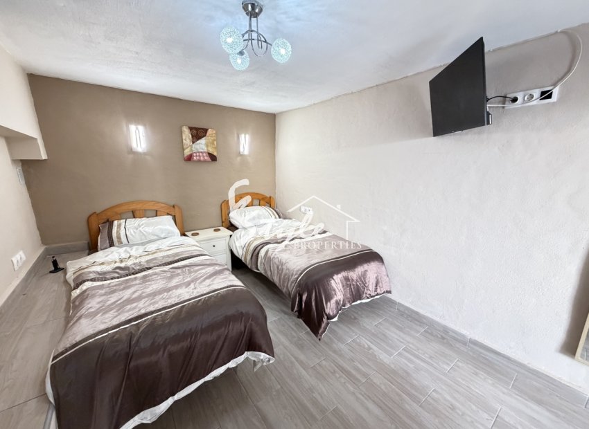 Resale - Apartamento - San Miguel De Salinas