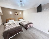 Resale - Apartamento - San Miguel De Salinas