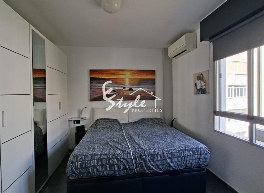 Resale - Apartamento - Torrevieja - Acequion