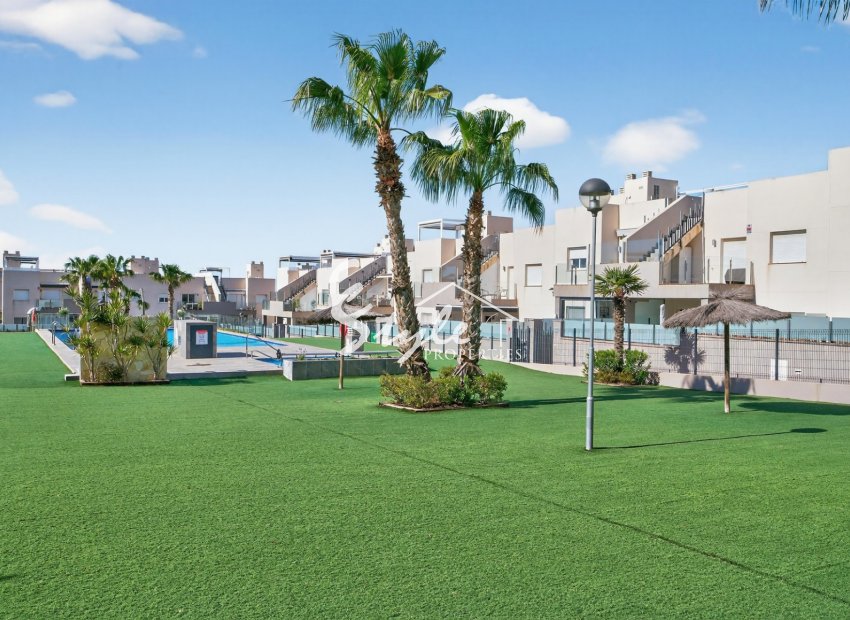 Resale - Apartamento - Torrevieja - Aguas Nuevas