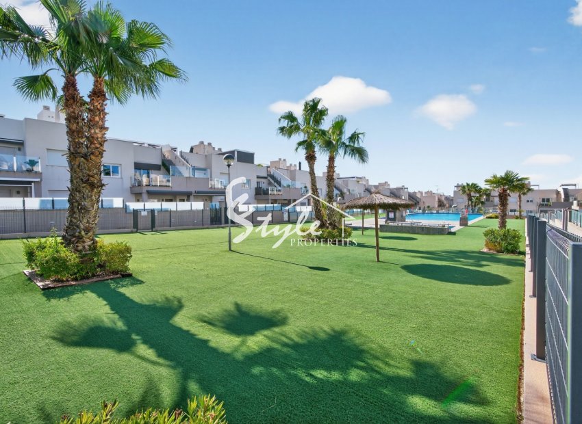 Resale - Apartamento - Torrevieja - Aguas Nuevas