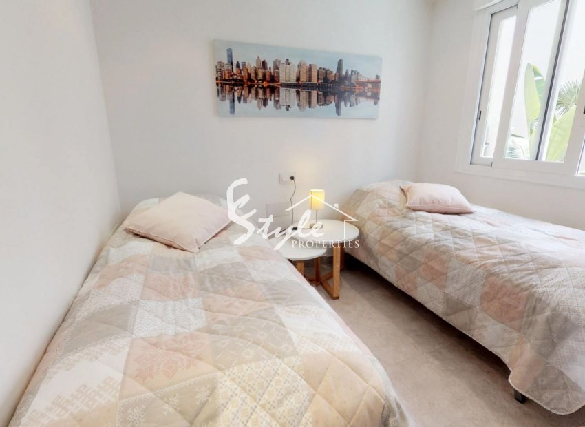 Resale - Apartamento - Torrevieja - Aguas Nuevas