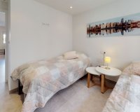 Resale - Apartamento - Torrevieja - Aguas Nuevas