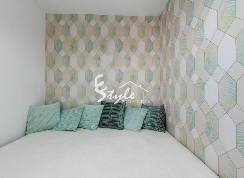 Resale - Apartamento - Torrevieja - Cabo Cervera