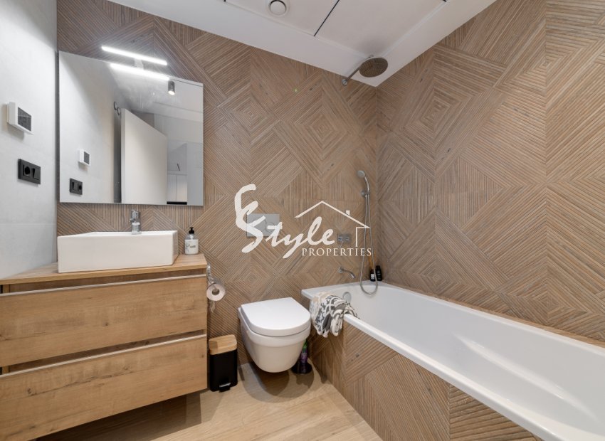 Resale - Apartamento - Torrevieja - calle San Juan -la Mata