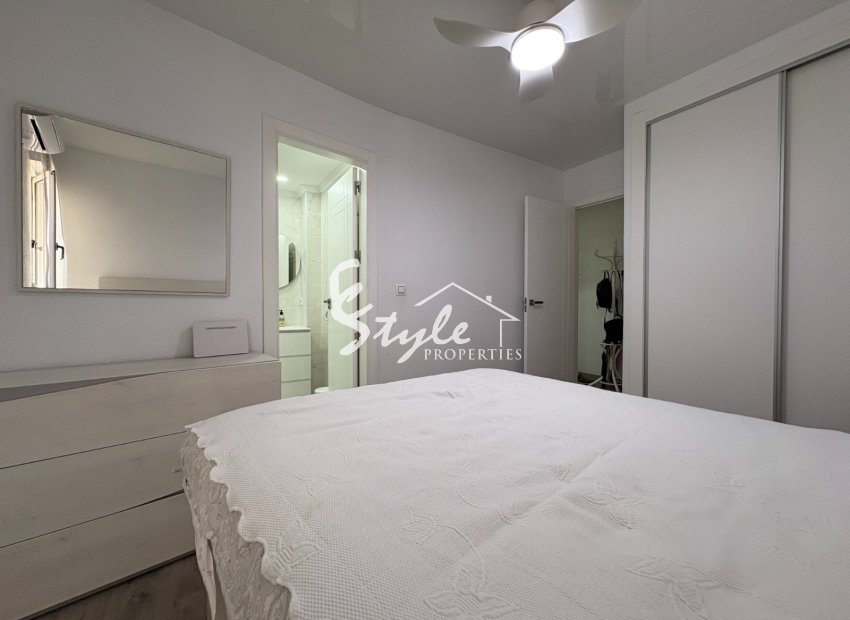 Resale - Apartamento - Torrevieja - Center