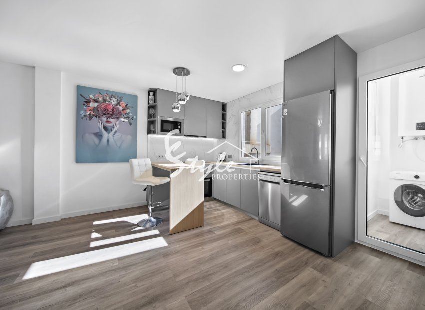 Resale - Apartamento - Torrevieja - Center