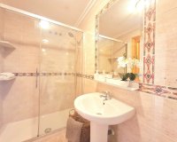 Resale - Apartamento - Torrevieja - Center