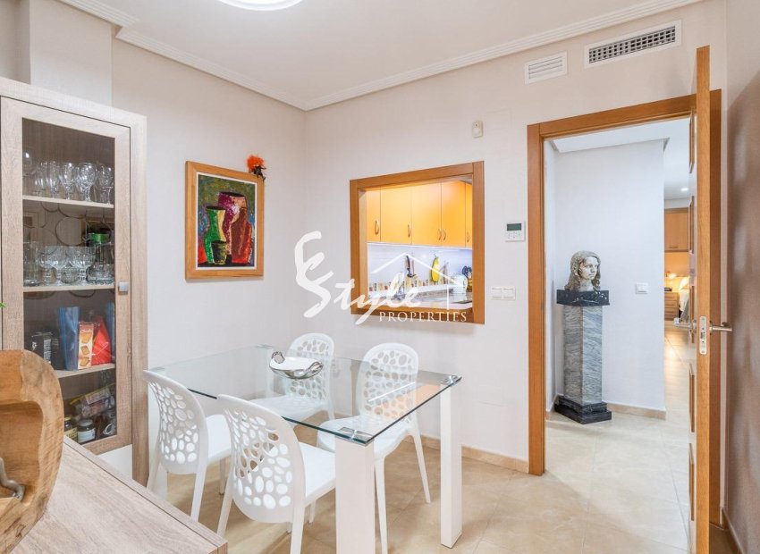 Resale - Apartamento - Torrevieja - Center