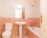 Resale - Apartamento - Torrevieja - Center