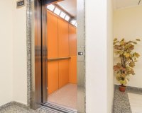 Resale - Apartamento - Torrevieja - Center