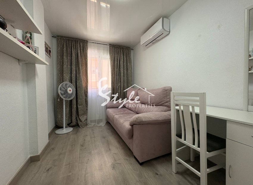 Resale - Apartamento - Torrevieja - Center