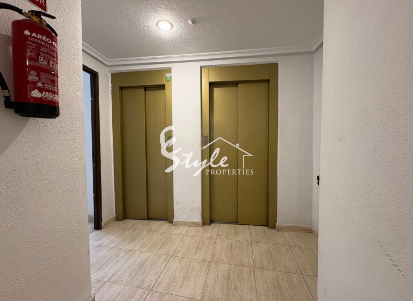 Resale - Apartamento - Torrevieja - Center