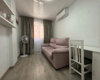 Resale - Apartamento - Torrevieja - Center