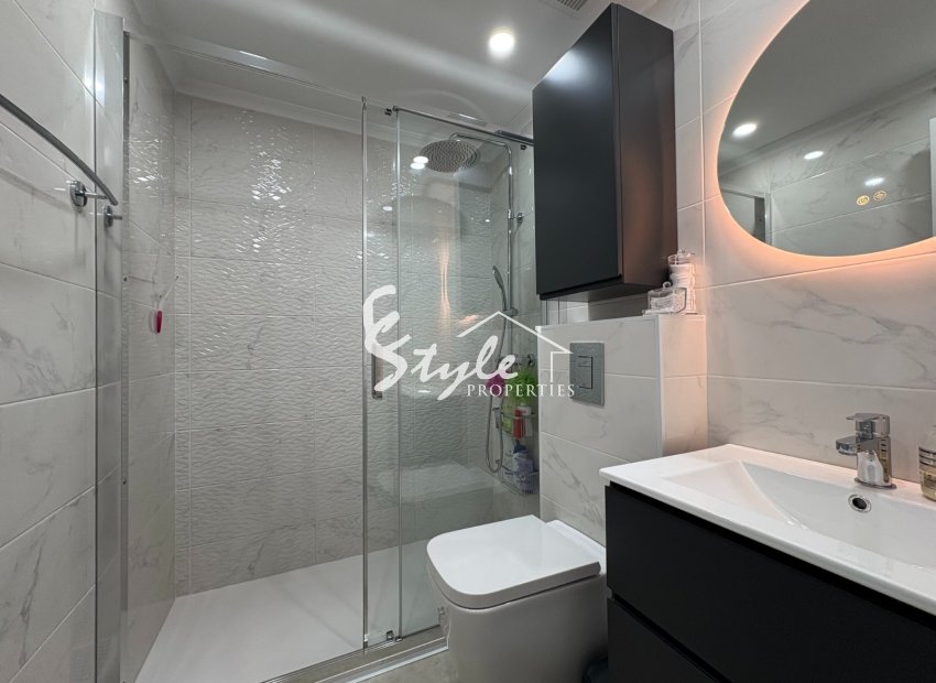 Resale - Apartamento - Torrevieja - Center