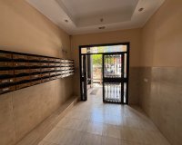 Resale - Apartamento - Torrevieja - Center