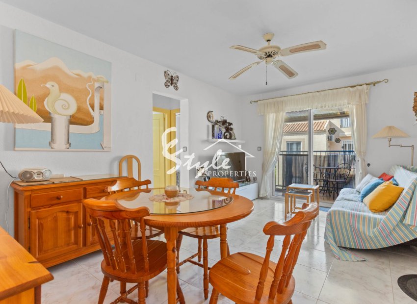 Resale - Apartamento - Torrevieja - El Chaparal