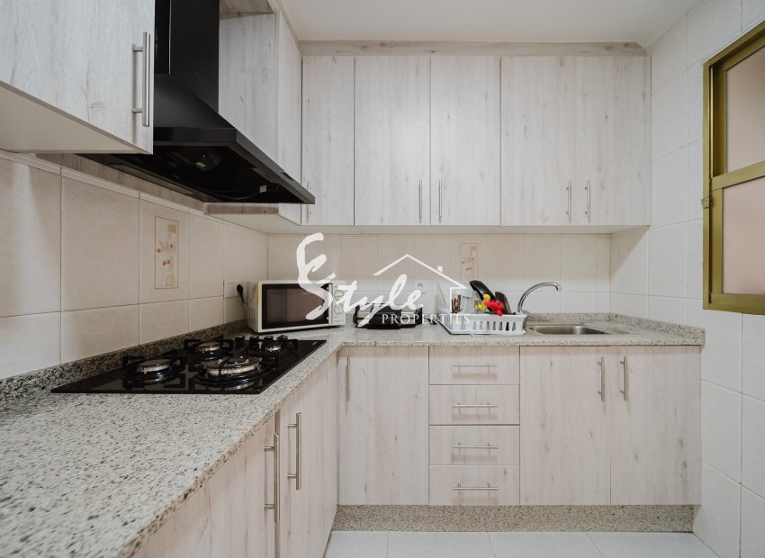 Resale - Apartamento - Torrevieja - La Mata