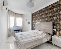 Resale - Apartamento - Torrevieja - La Mata
