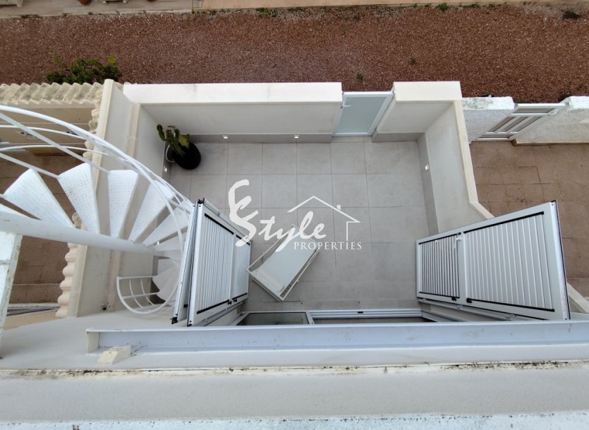 Resale - Apartamento - Torrevieja - La Siesta