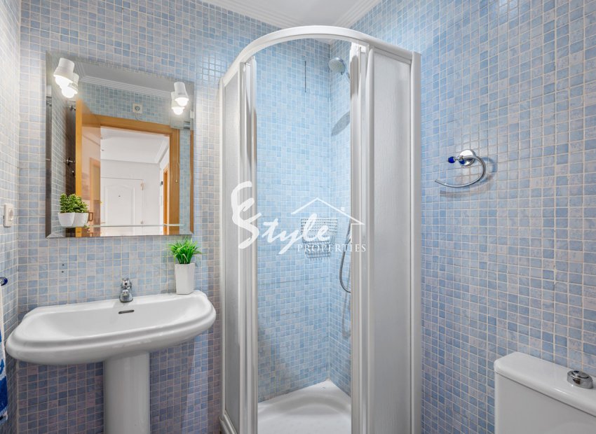 Resale - Apartamento - Torrevieja - La Veleta