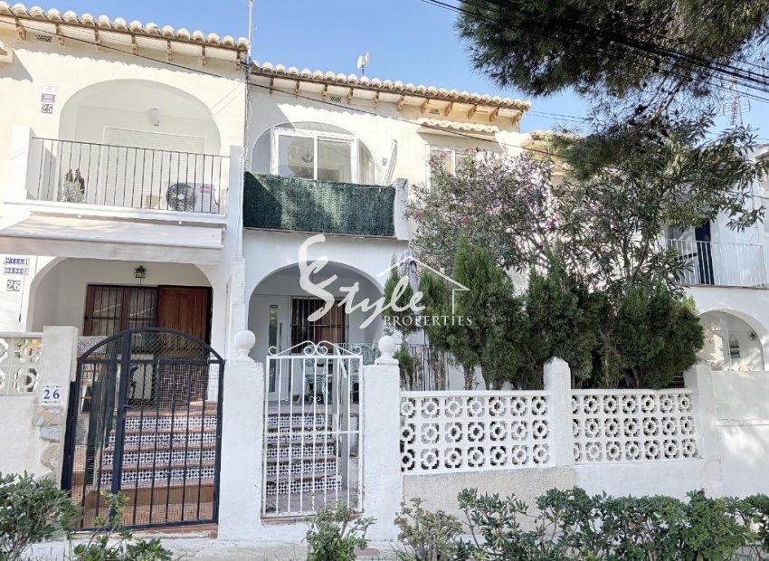Resale - Apartamento - Torrevieja - Lago Jardin