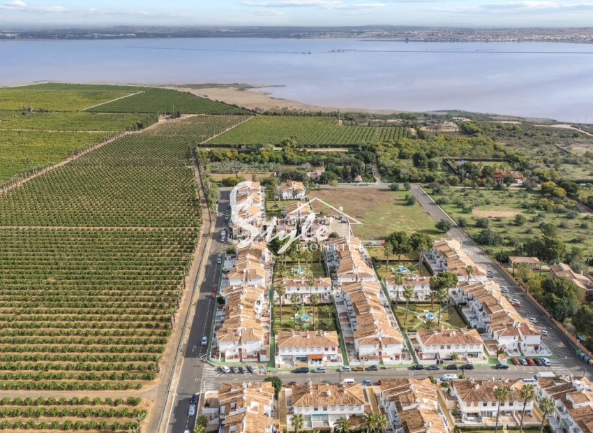 Resale - Apartamento - Torrevieja - Lago Jardin