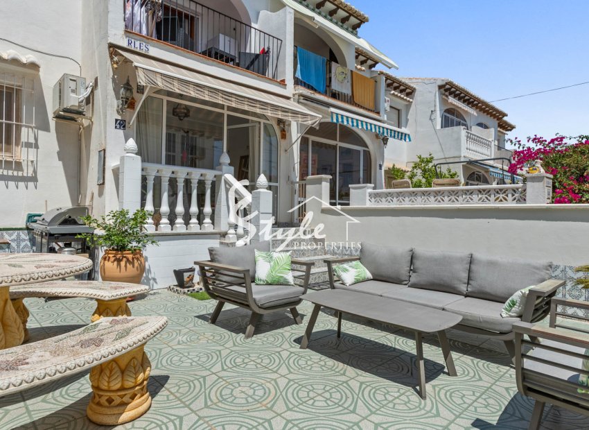 Resale - Apartamento - Torrevieja - Lago Jardin