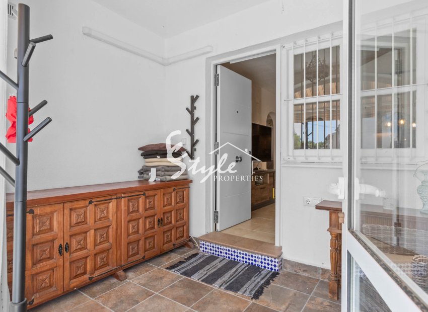 Resale - Apartamento - Torrevieja - Lago Jardin