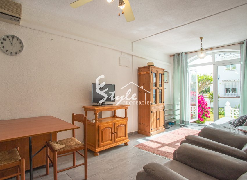 Resale - Apartamento - Torrevieja - Lago Jardin