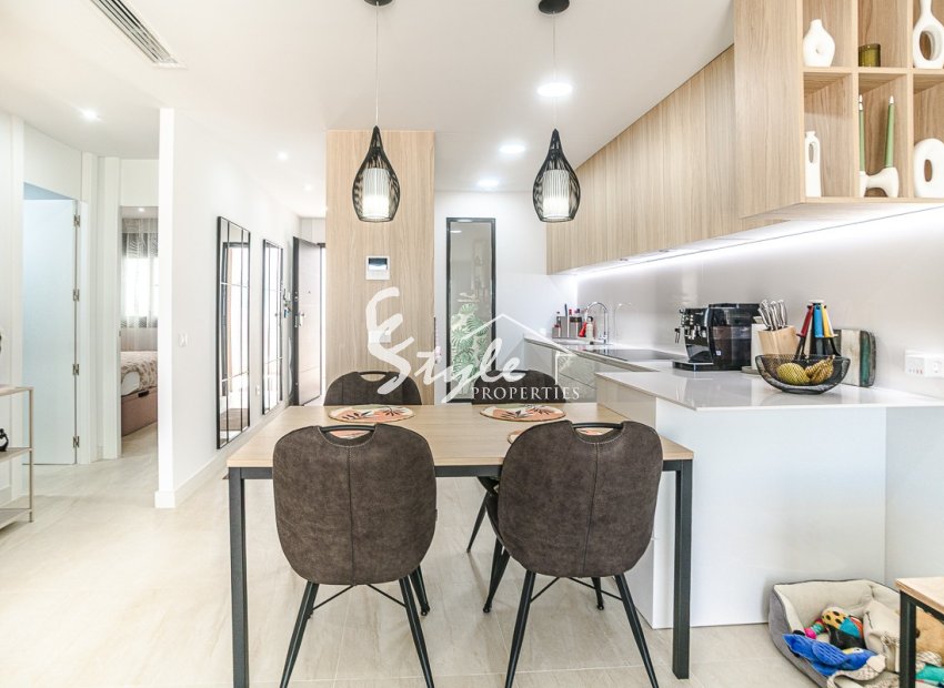 Resale - Apartamento - Torrevieja - Los Balcones
