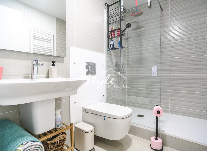 Resale - Apartamento - Torrevieja - Los Balcones