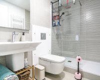 Resale - Apartamento - Torrevieja - Los Balcones
