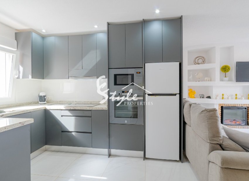 Resale - Apartamento - Torrevieja - Mar Azul