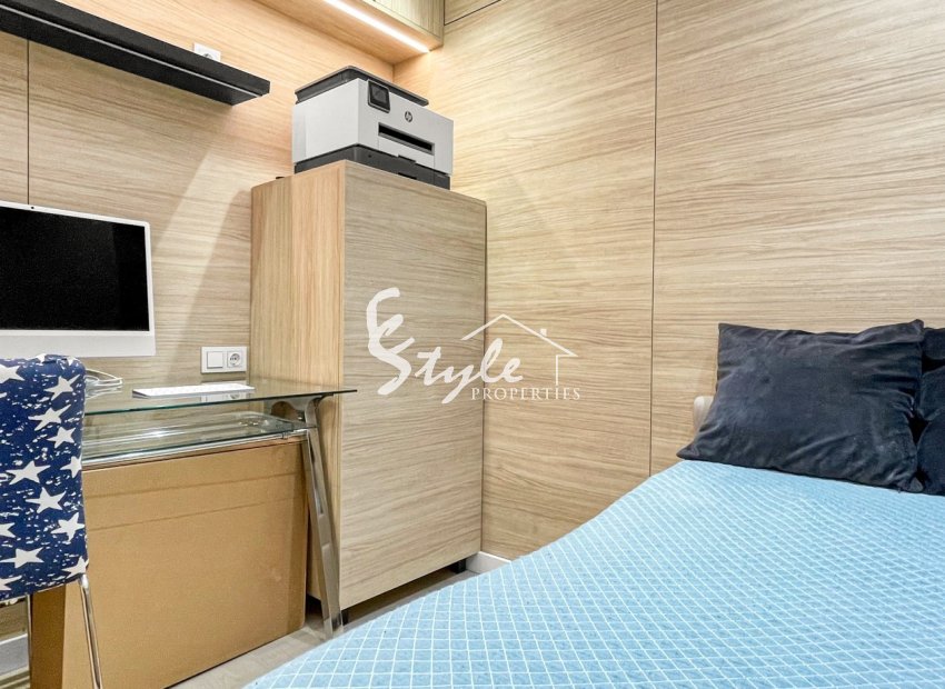 Resale - Apartamento - Torrevieja - Parque las naciones