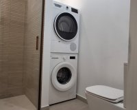 Resale - Apartamento - Torrevieja - Playa Acequion