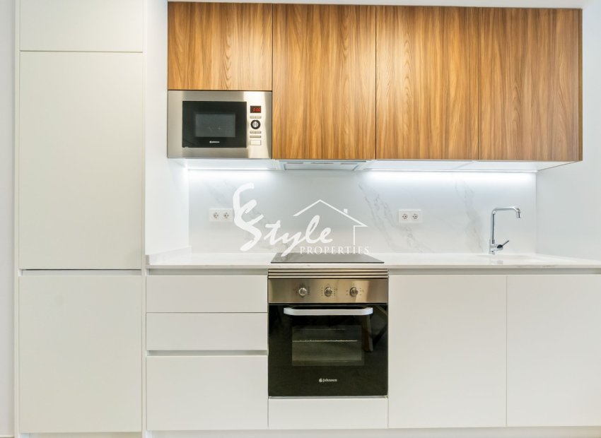 Resale - Apartamento - Torrevieja - Playa de El Cura