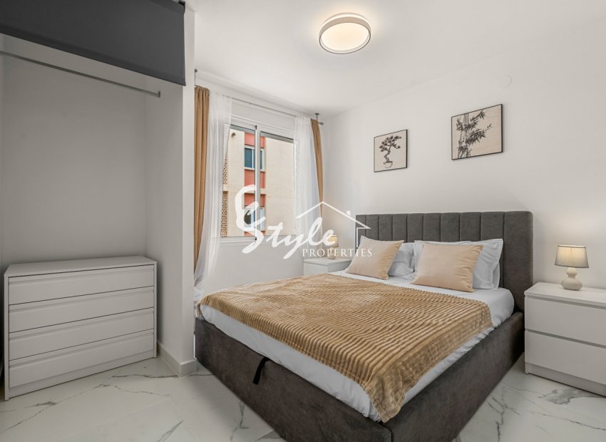 Resale - Apartamento - Torrevieja - Playa de el cura