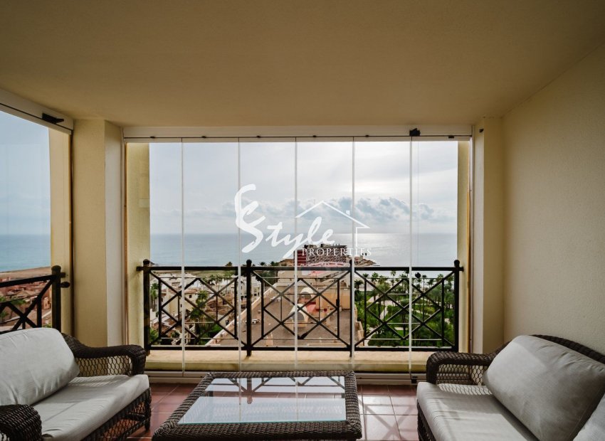 Resale - Apartamento - Torrevieja - Playa de los Locos